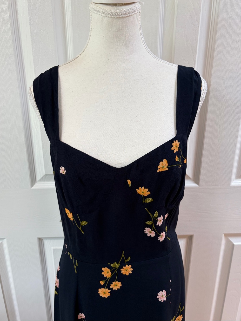 Reformation Navy Floral Fulton Sweetheart Neckline Midi Dress Size 10 - Picture 3 of 16